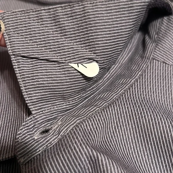 Men’s Calvin Klein Shirt 16 32-33 Pinstriped Long Sleeve Button Down Gray - Picture 8 of 8
